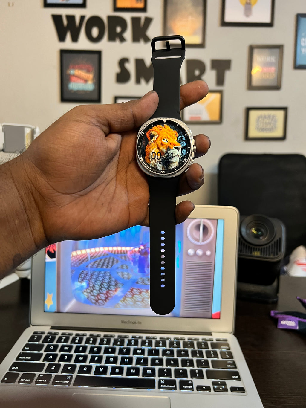 WATCH 8 CLASSIC PREMIUM MODEL